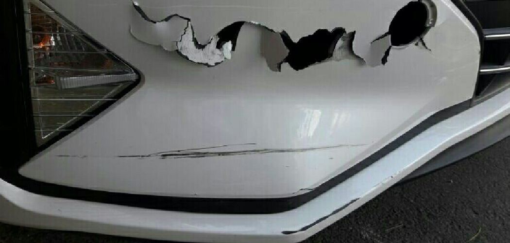 How to Fix Cracked Bumper